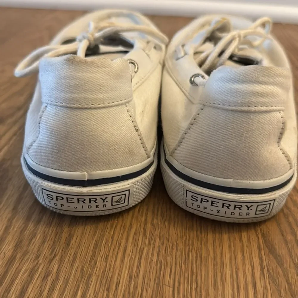 Sperry men’s topsider
